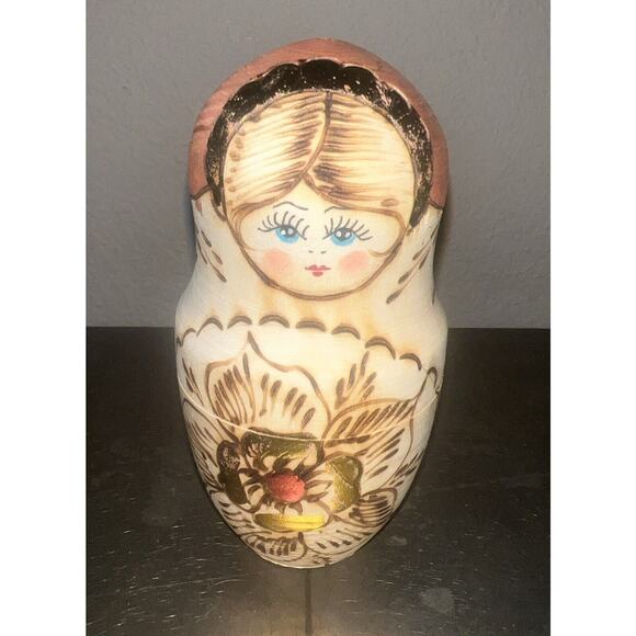 Vintage Russian Matryoshka Nesting Dolls 5pc Hand Painted Marked Wood Burned - Picture 4 of 7